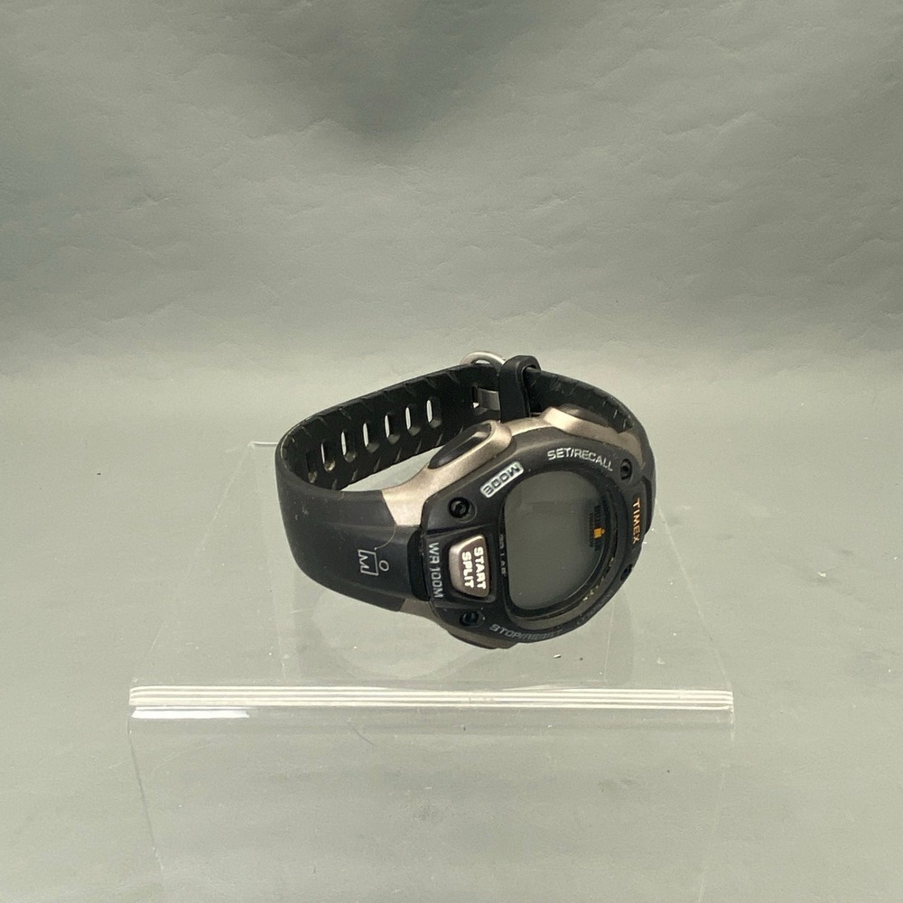 Timex Ironman WR100M Black Unisex 30 Laps Water-Resistant Wristwatch Untested - Picture 1 of 9